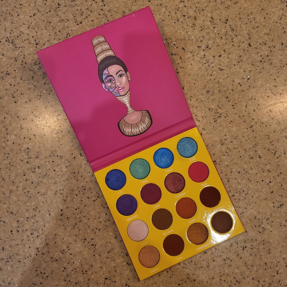 Eyeshadow Palette The Masquerade Mini By Juvia's Be One With Your Creation